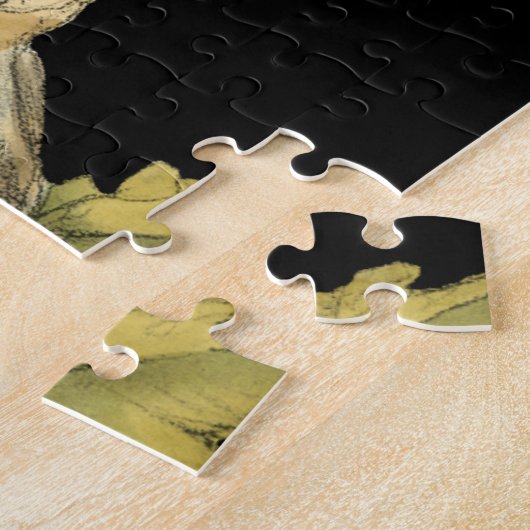 Cream Poppy Blume im schwarzen Hintergrund Puzzle (Seite)