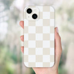 Cream Retro Karo Case-Mate iPhone 14 Hülle<br><div class="desc">Die schicke Boho-Schachbrettablage in Elfenbeinfarben und Weiß. Verwenden Sie die Entwurfswerkzeuge,  um eigene Monogramme,  Namen oder andere Texte hinzuzufügen oder die Hintergrundfarbe zu ändern,  um eine einzigartige Geräteabdeckung zu erstellen.</div>