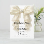 Cream Ruffle Cascade Bow Elegantes Quinceañera Par Einladung (Stehend Vorderseite)