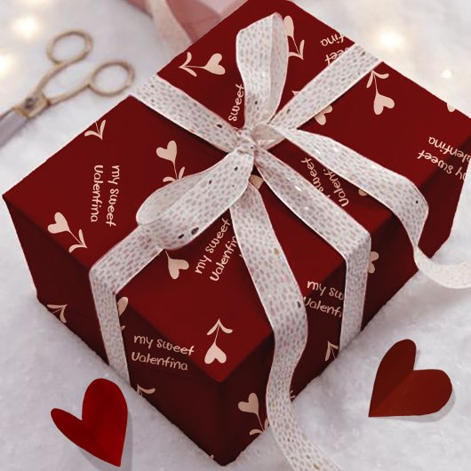 Cream Script Hearts on Burgundy– Valentine pattern Geschenkpapier