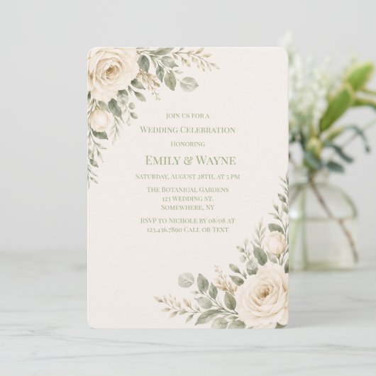Cream- und Salbeigrüne Hochzeit Einladung (Stehend Vorderseite)