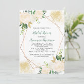 Cream White Roses Greenery Geometrisches Brautpart Einladung (Stehend Vorderseite)