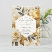 Creamfarbene Florale Ätherische Hochzeit Einladung (Stehend Vorderseite)