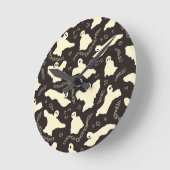 Creamy Ghosts - Halloween-Muster. Runde Wanduhr (Winkel)