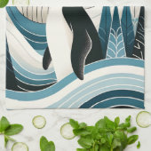 Creamy Sky Blue Pinguin im Eiswinterwald Geschirrtuch (Gefaltet)