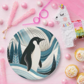 Creamy Sky Blue Pinguin im Eiswinterwald Pappteller (Party)