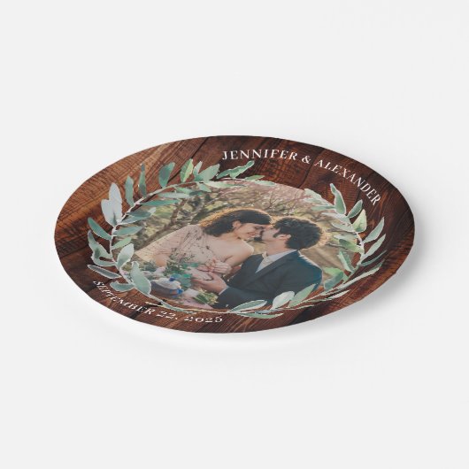 Create your own bride and groom photo wedding pappteller (Schrägansicht)