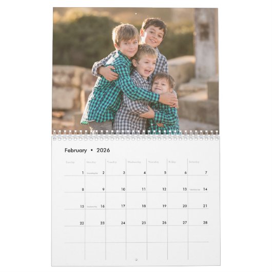 Create Your Own Modern 15 Month Black Photo Kalender (Feb 2026)