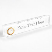 Mit Uhr