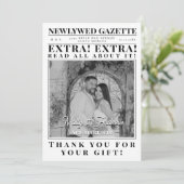 Creative Custom Minimalistisch Newspaper Foto Wedd Einladung (Stehend Vorderseite)