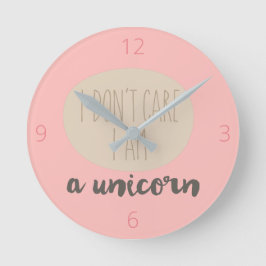 Creative Funny Text | Einhorn | Baby Kinderzimmer  Runde Wanduhr