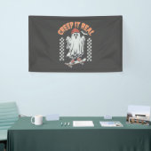 Creep It Real Retro Halloween Skate Ghost Banner (Messeveranstaltung)