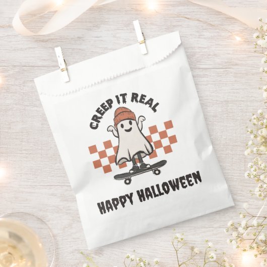 Creep it Real Skateboarding Ghost Happy Halloween Geschenktütchen (Ausgeschnitten)