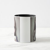 Creepisches Kind mit Puppenkind Halloween Eerie Tasse (Zentrum)