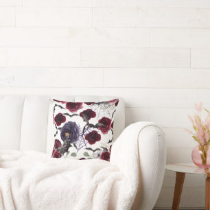 Creepy Beautiful Dunkelgotische Rose mit Flederm Kissen