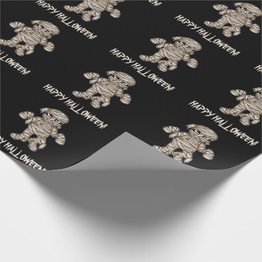 Creepy Cartoon Mummy Pattern Happy Halloween Text Geschenkpapier (Ecke)