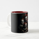 Creepy Circus Clown Zweifarbige Tasse (Vorderseite Links)
