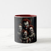 Creepy Circus Clown Zweifarbige Tasse (Mittel)