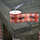 Creepy Crawly Marching Black Ant Kariert Tableclou Satinband