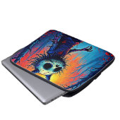 Creepy Dämon in spöttischem Holzdesign Laptopschutzhülle (Vorne Knopf)