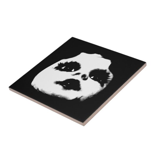 Creepy Doll Face Fliese (Seite)