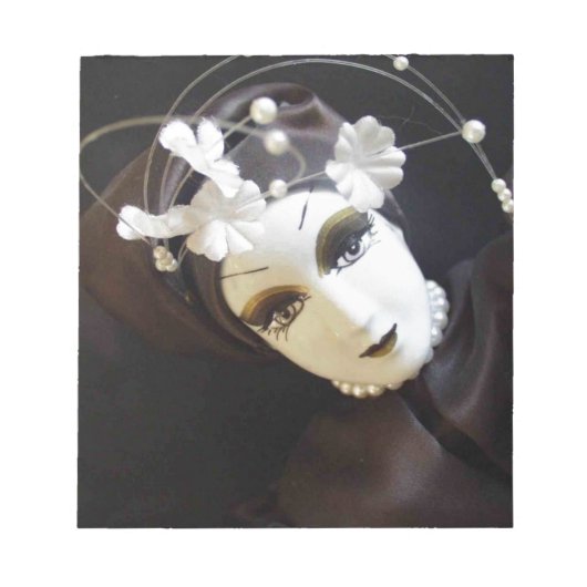 Creepy Doll Face Notizblock (Vorderseite)