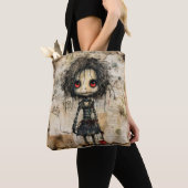 Creepy Doll mit Herz Tasche (Von Nahem)