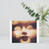 Creepy Doll Postkarte (Stehend Vorderseite)