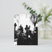 Creepy Gothic Graveyard Postkarte (Stehend Vorderseite)