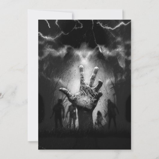 Creepy Halloween Party Zombies Black Scary Night Einladung (Rückseite)