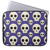 Creepy Niedlich Kawaii Goth Skull Pattern Laptopschutzhülle (Vorderseite)