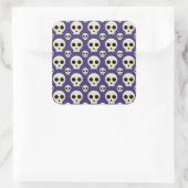 Creepy Niedlich Kawaii Goth Skull Pattern Quadratischer Aufkleber (Tasche)