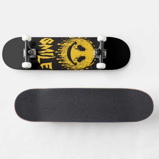 Creepy Smile Skateboard (Horizontal)