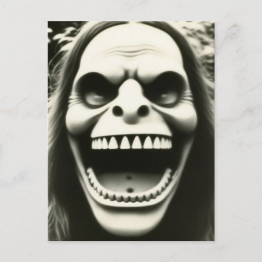 Creepy Strange Halloween Postkarte (Vorderseite)