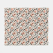 Creme-Blume mit grauen Blätter auf einem hellgraue Fleecedecke (Vorderseite (Horizontal))