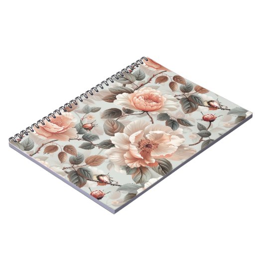 Creme-Blume mit grauen Blätter auf einem hellgraue Notizblock (Linke Seite)