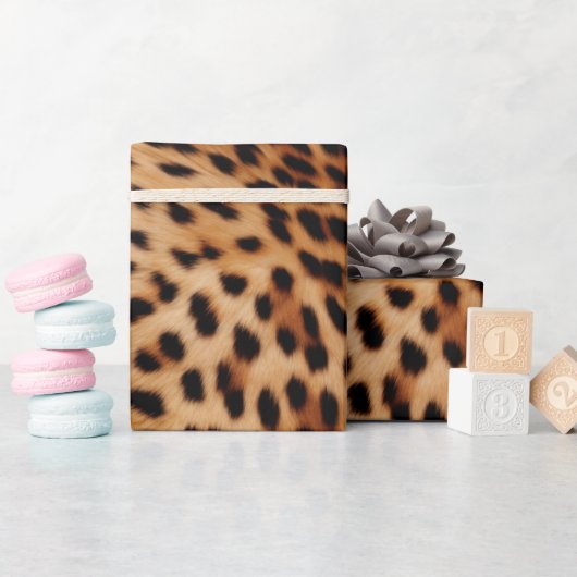Creme Brown Leopard Print Geschenkpapier (Babyparty)