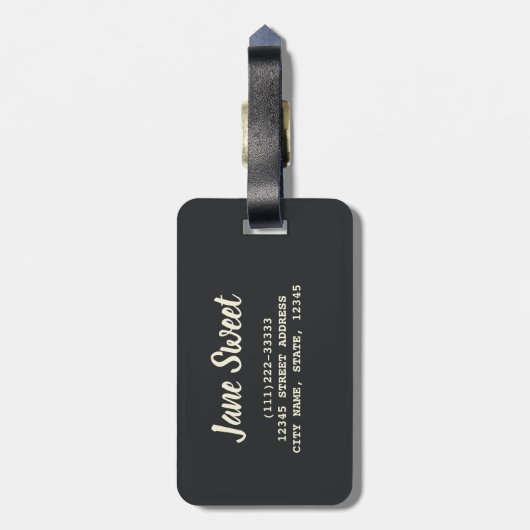 Creme brulae auf Tonschiefer mit Himbeere und Vani Gepäckanhänger (Rückseite vertikal)