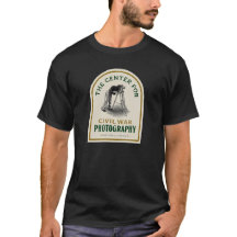 Creme Fenster für dunkle Shirts