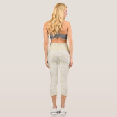 Creme Floral Capri Leggings (Rückseite)
