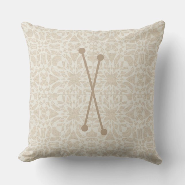 Creme Linen Vintag Style Muster Monogram Kiss Kissen (Vorderseite)
