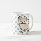 Creme Long Coat Chihuahua Cartoon Dog & Paws Kaffeetasse (VorderseiteRechts)