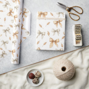 Creme-Tan-Schleifen-Blätter-Birthday Geschenkpapier