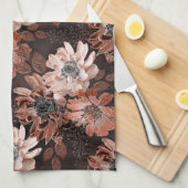 Creme, Teracote-Blume auf dunkelbraunem Hintergrun Geschirrtuch (Viertel Falte)