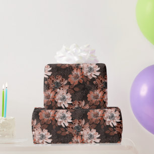 Creme, Terrakotta-Blumen auf dunkelbraunem Hinterg Geschenkpapier