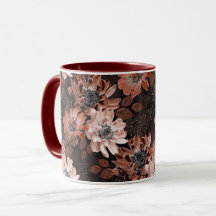 Creme, Terrakotta-Blumen auf dunkelbraunem Hinterg