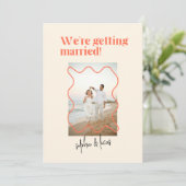 Creme und Orange Simple Modern Wedding Einladung (Stehend Vorderseite)