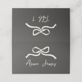 Creme und schwarzer, von der Hand gezogener Bug Platzkarte (Außenseite Aufgefaltet)