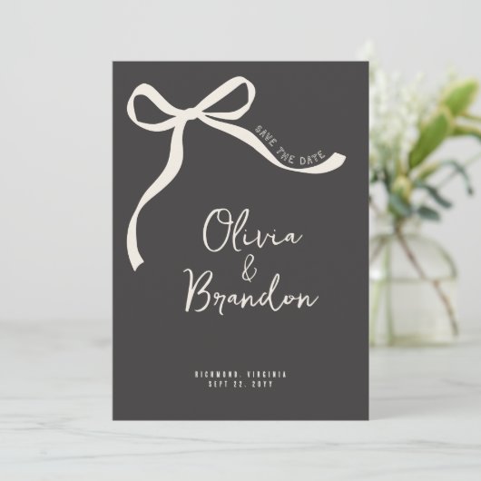 Creme und schwarzer, von der Hand gezogener Bug Save The Date (Stehend Vorderseite)