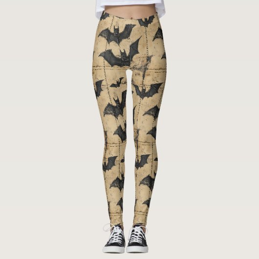 Cremefarbene Denim-Grunge-Patchwork mit Fledermäus Leggings (Vorderseite)